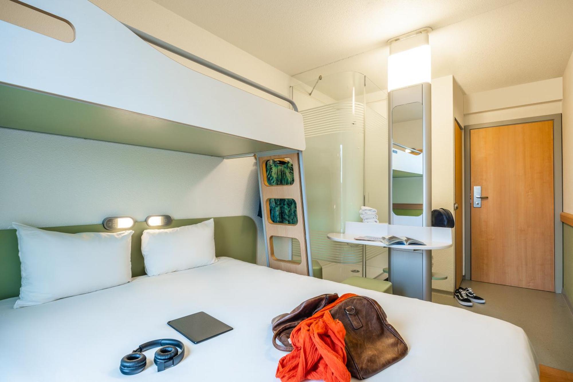 Ibis Budget Brugge Centrum Station Esterno foto