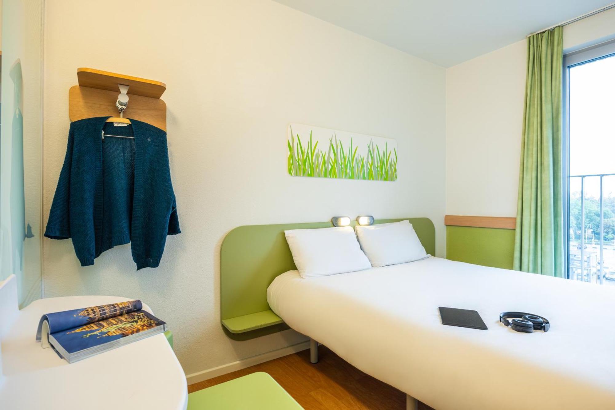 Ibis Budget Brugge Centrum Station Esterno foto