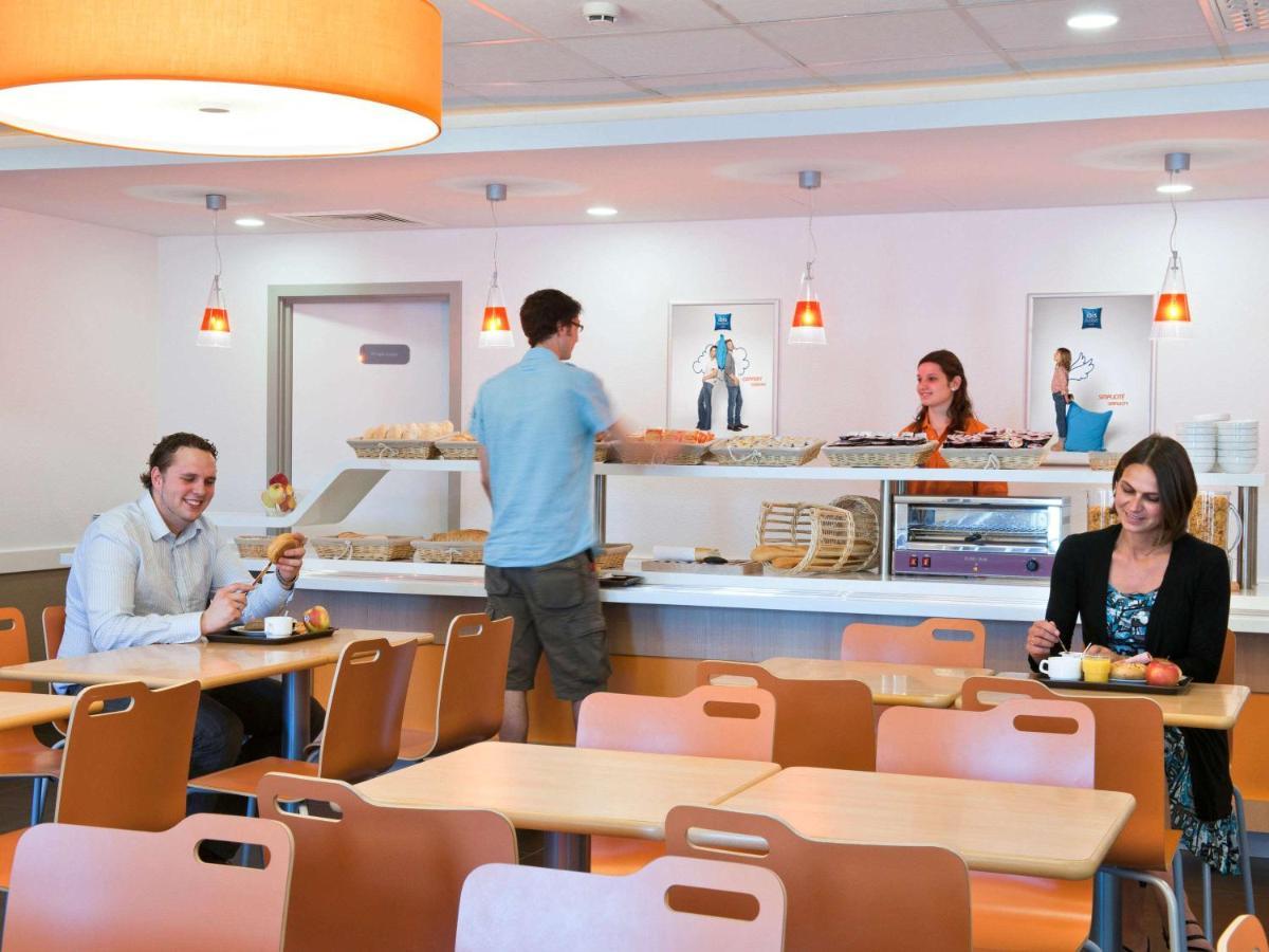 Ibis Budget Brugge Centrum Station Esterno foto